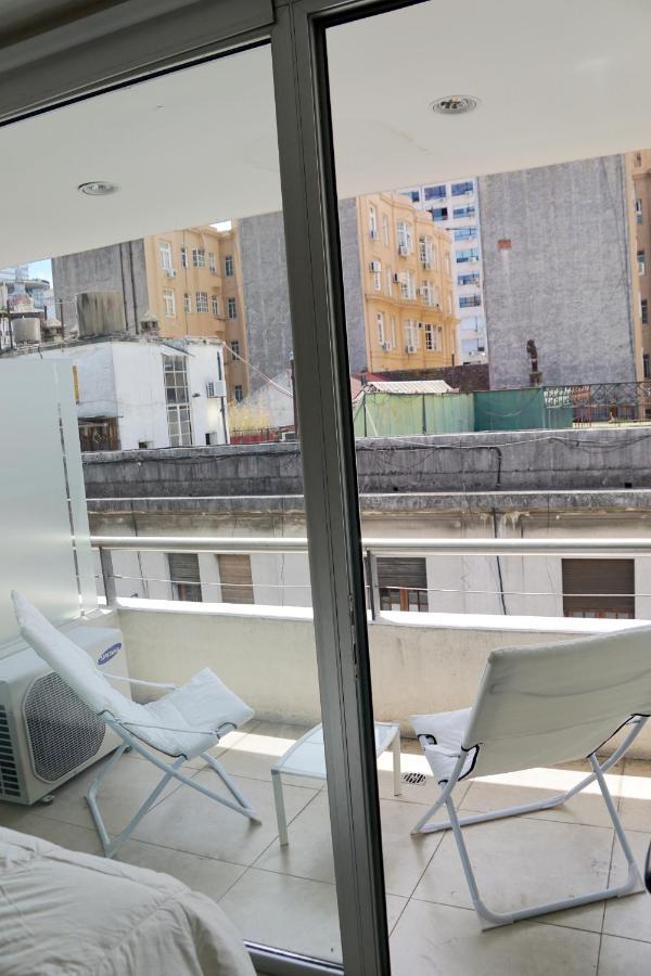 Modern Studio With Private Balcony In San Telmo Buenos Aires Luaran gambar